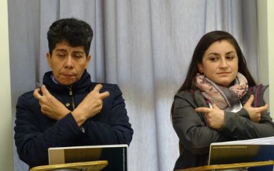 Participantes del Curso de Lenguaje de Señas